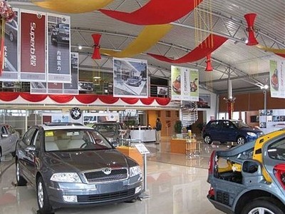 成都品信汽车销售服务-西南旗舰 卓越汽车销售体验